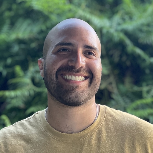 Armando Vera Carvajal, Co-Founder & CEO of Hangtight